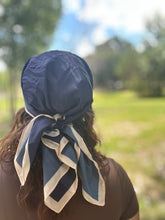 Cargar imagen en el visor de la galería, Navy Blue Silk Bandana