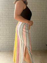 Cargar imagen en el visor de la galería, Allison Striped Skirt
