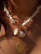 Load image into Gallery viewer, Island 18K Gold Boho Shell Charm Necklace
