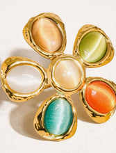 Load image into Gallery viewer, Lanah 18K Gold Vintage Stone Floral Ring
