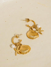 Load image into Gallery viewer, Kapella 18K Gold Seashell &amp; Star Pearl Earrings
