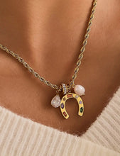 Load image into Gallery viewer, Western 18K Gold Horseshoe Charm Necklace

