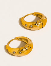 Load image into Gallery viewer, Arla 18K Gold Star Hoop Earrings
