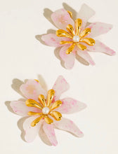 Load image into Gallery viewer, Onah 18K Gold Floral Earrings
