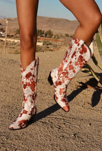 Load image into Gallery viewer, Kovah Cowgirl Boots
